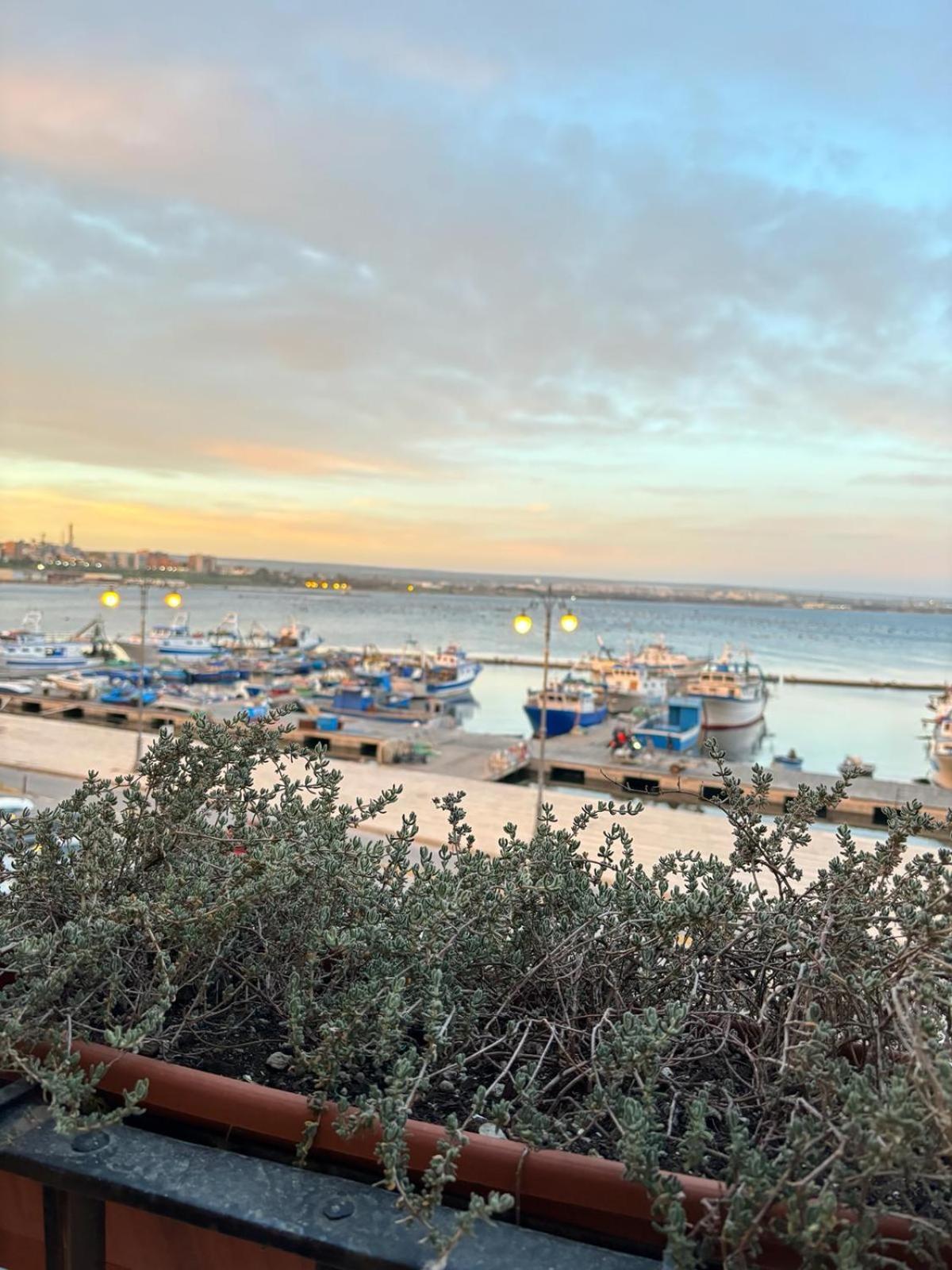 Ferienwohnung Il Palazzino Taranto Exterior foto